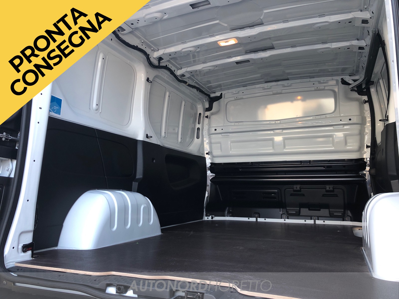 AUTONORD Renault Trafic