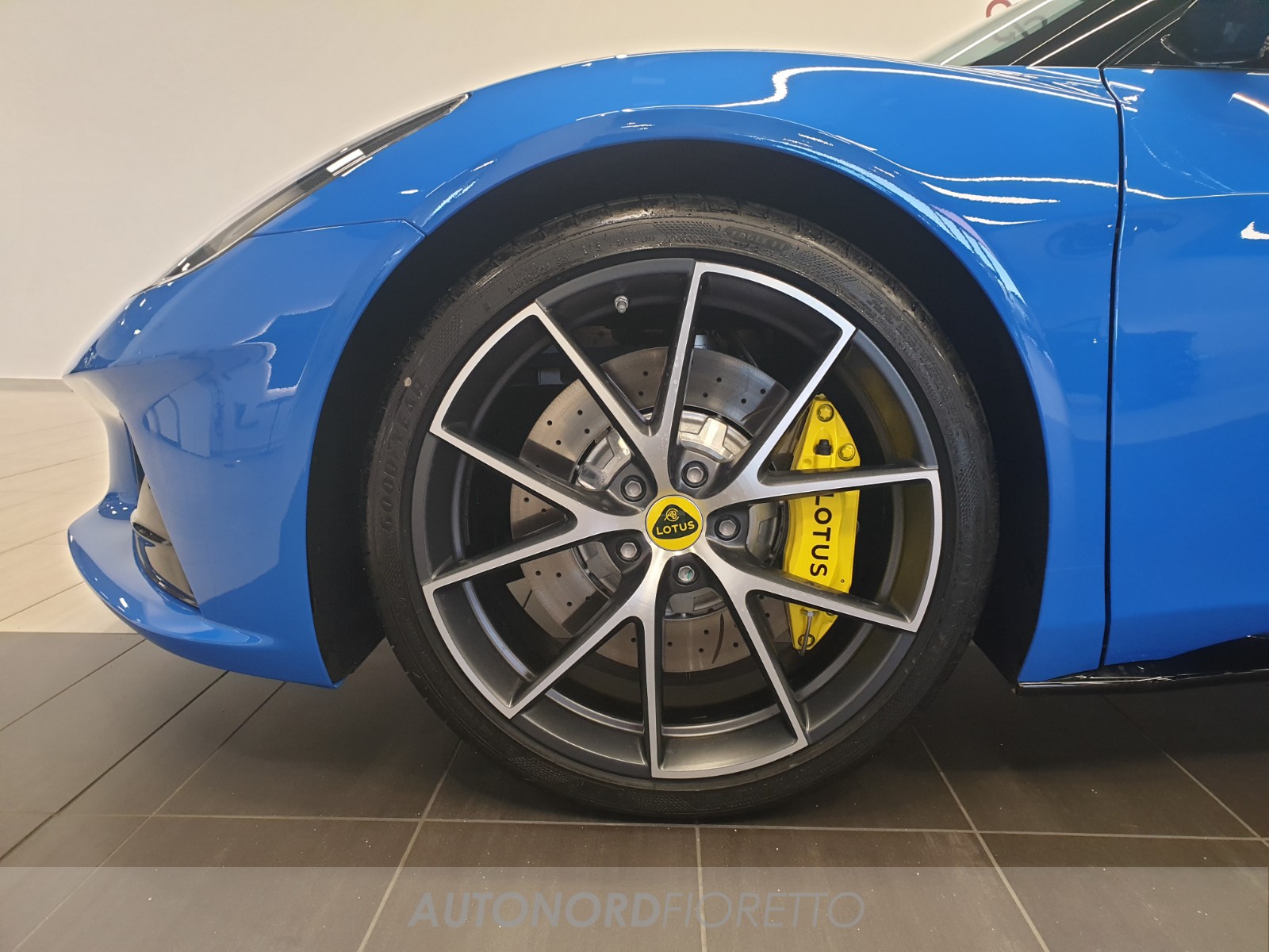 AUTONORD Lotus Emira