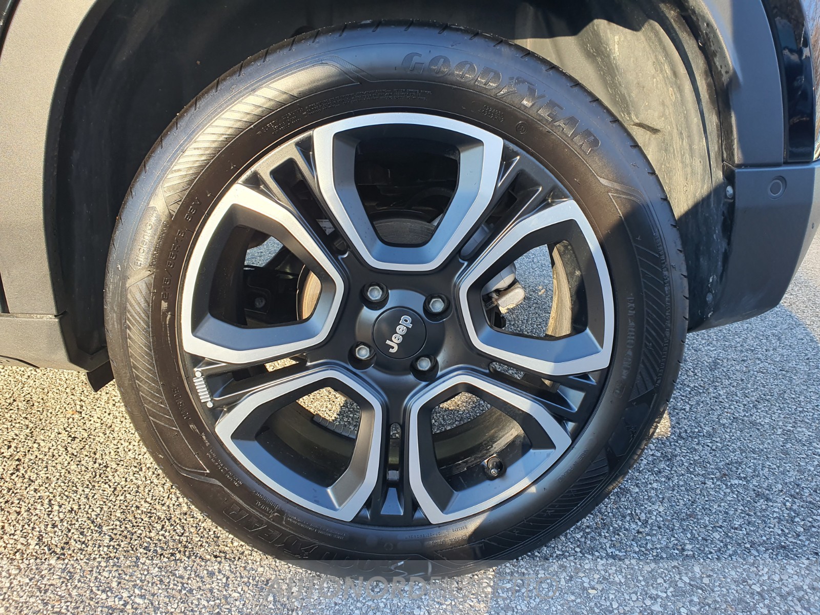 AUTONORD Jeep Avenger