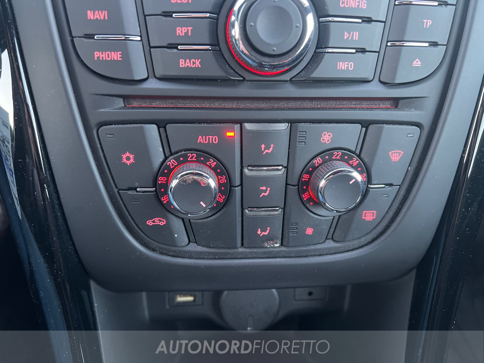 AUTONORD Opel Cascada