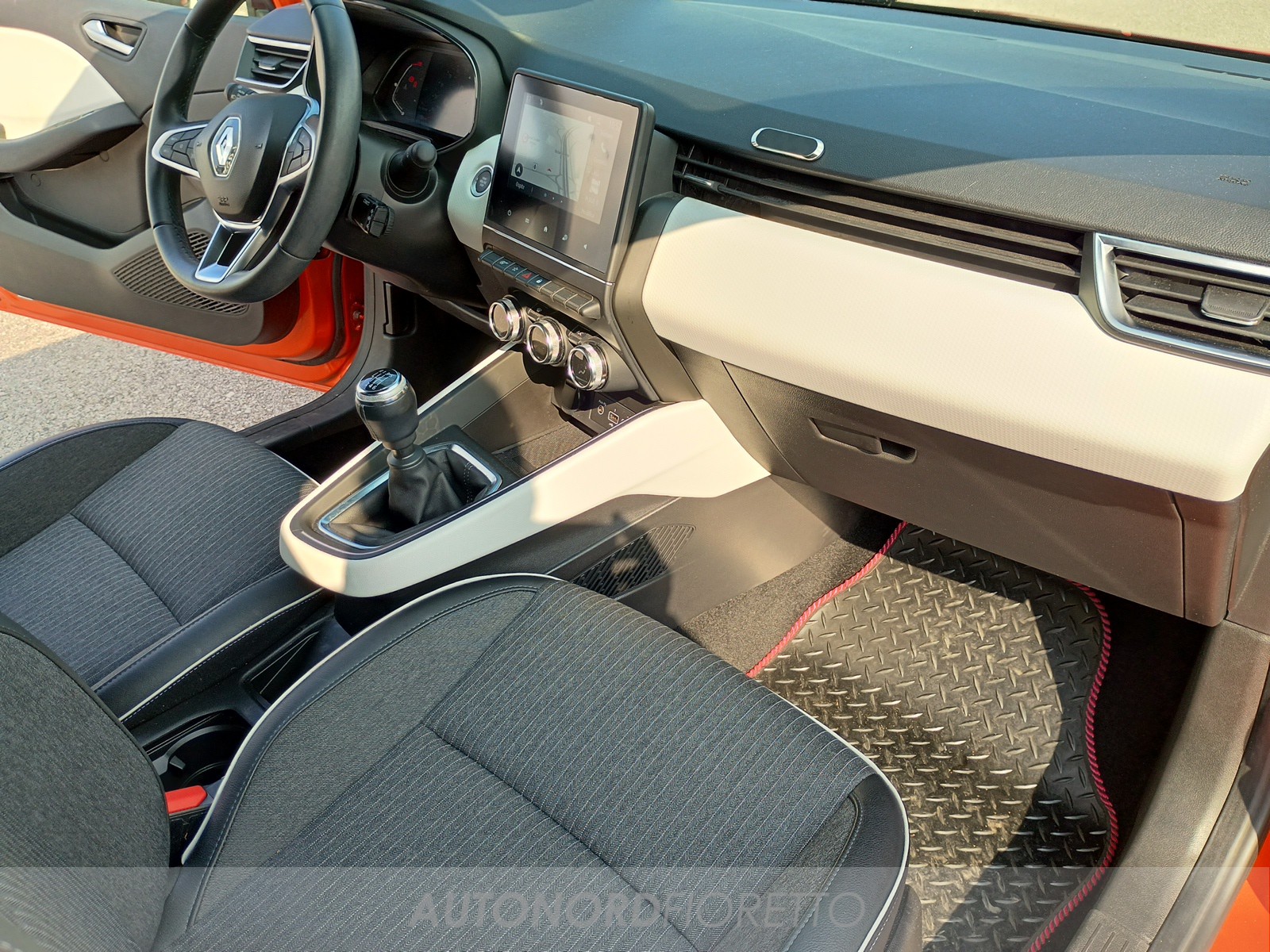 AUTONORD Renault Clio