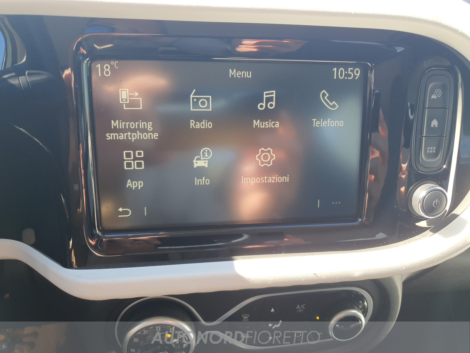 AUTONORD Renault Twingo