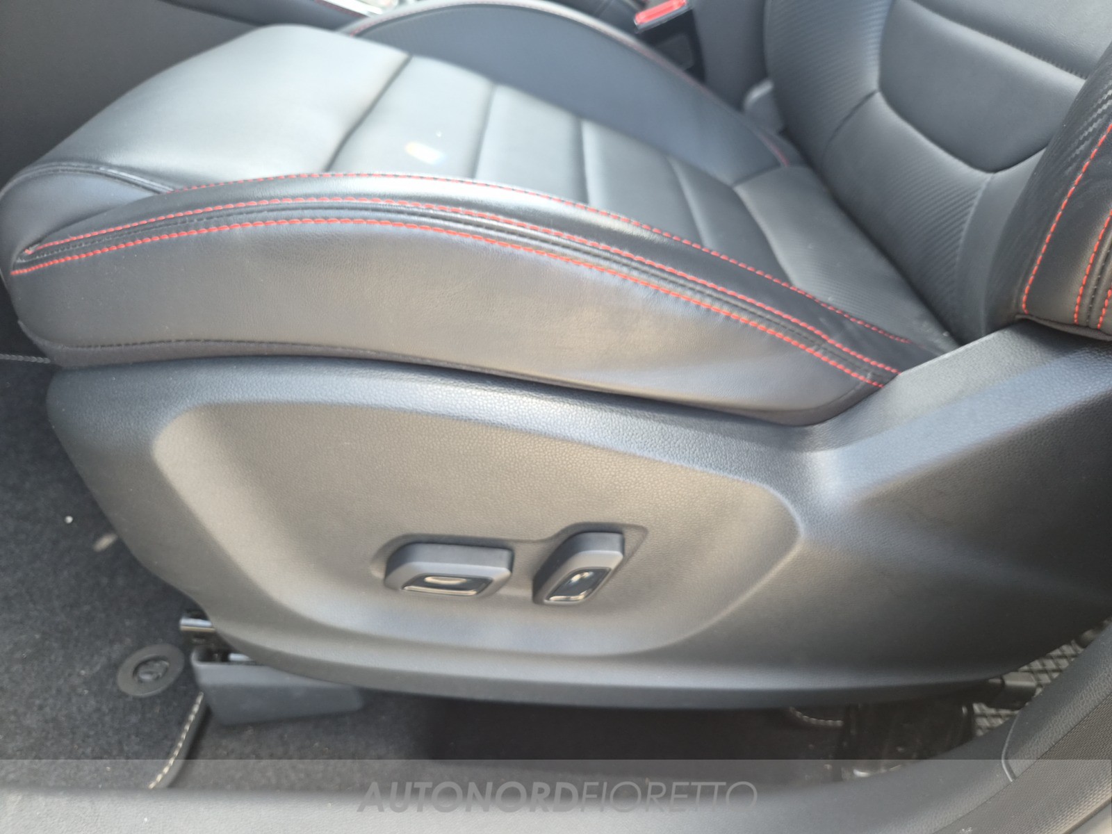 AUTONORD Mg ZS