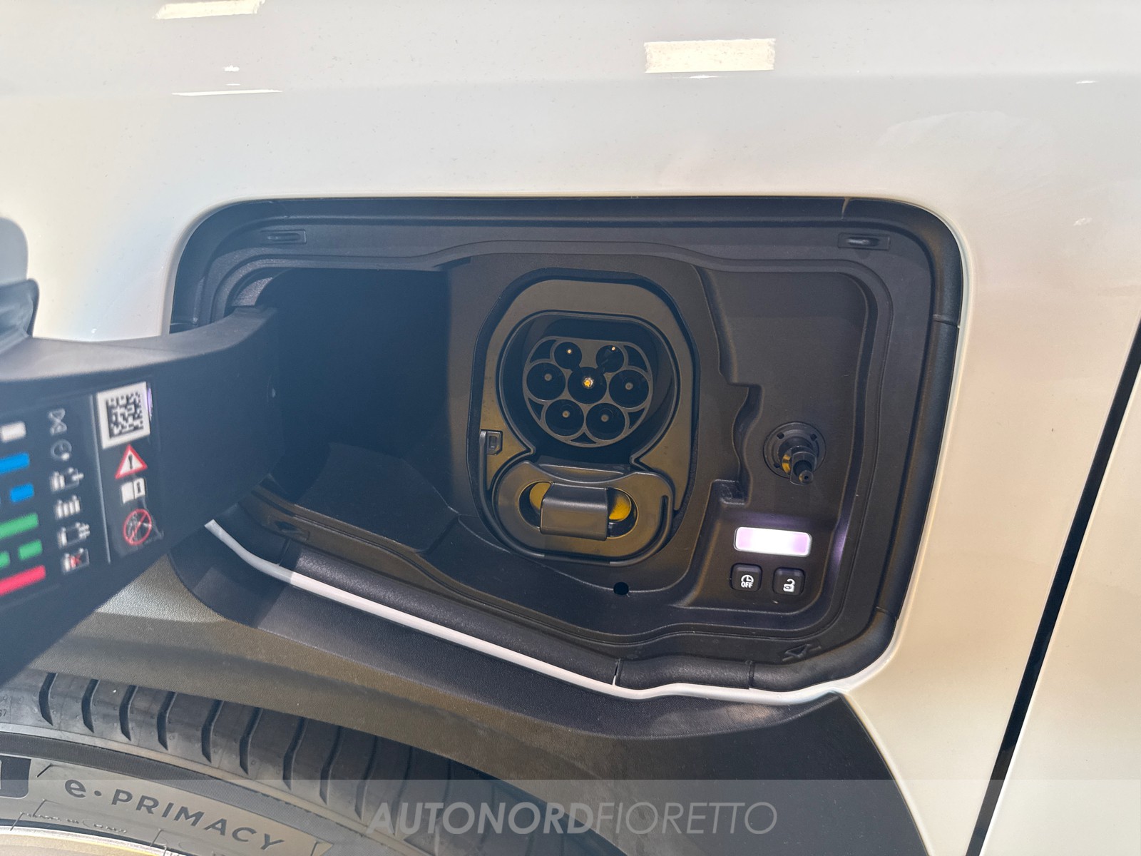 AUTONORD Renault R4