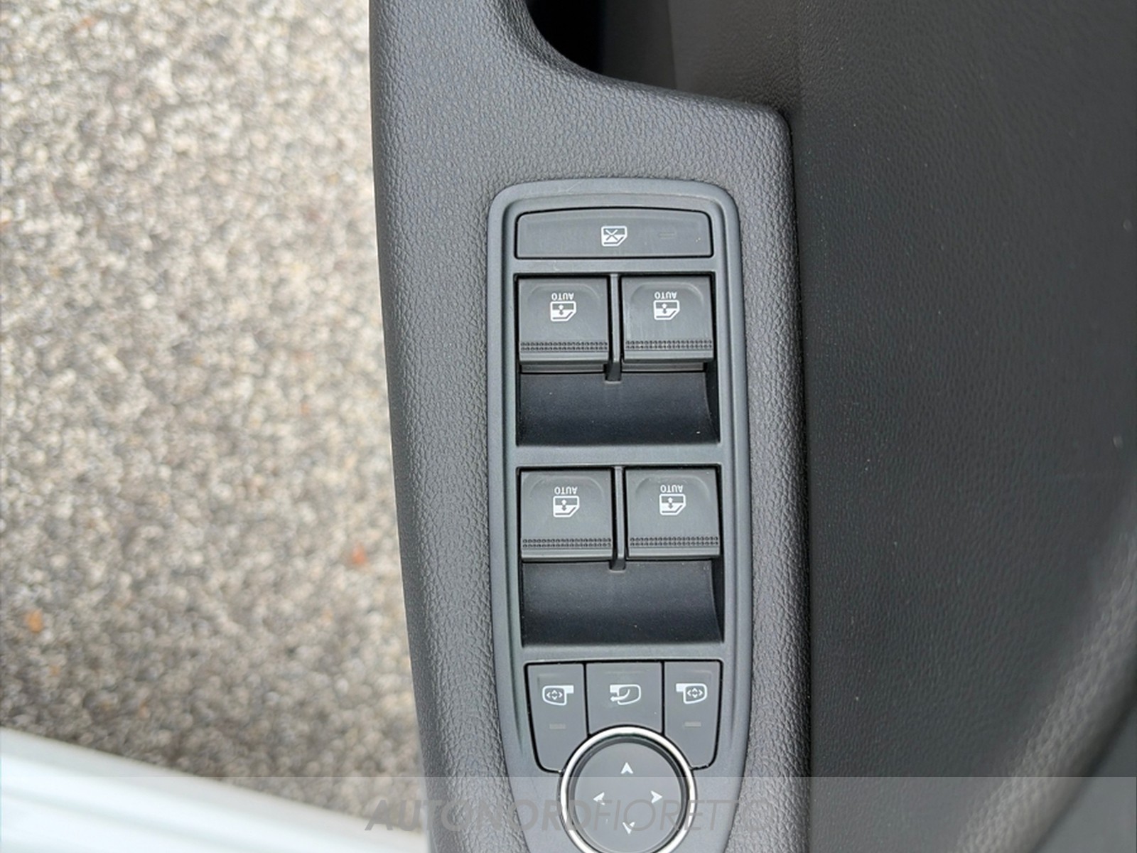 AUTONORD Mitsubishi Colt