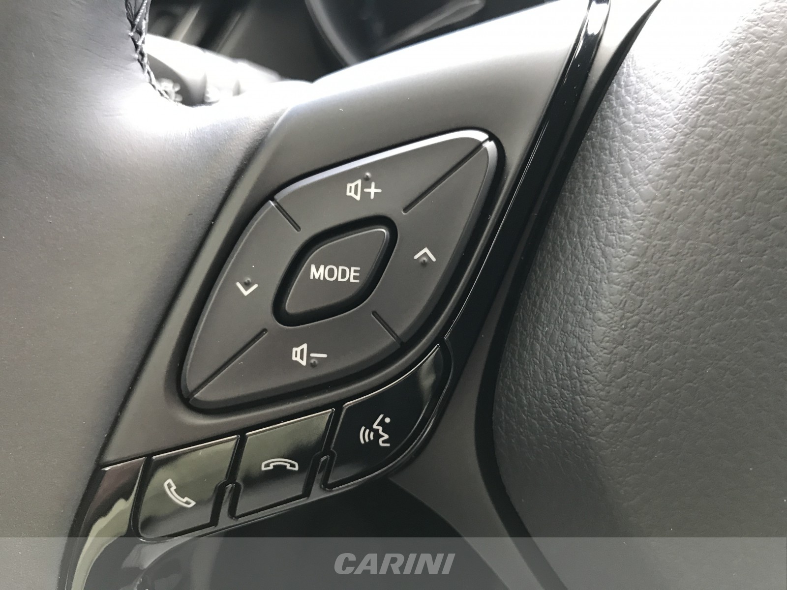 CARINI Toyota C-HR