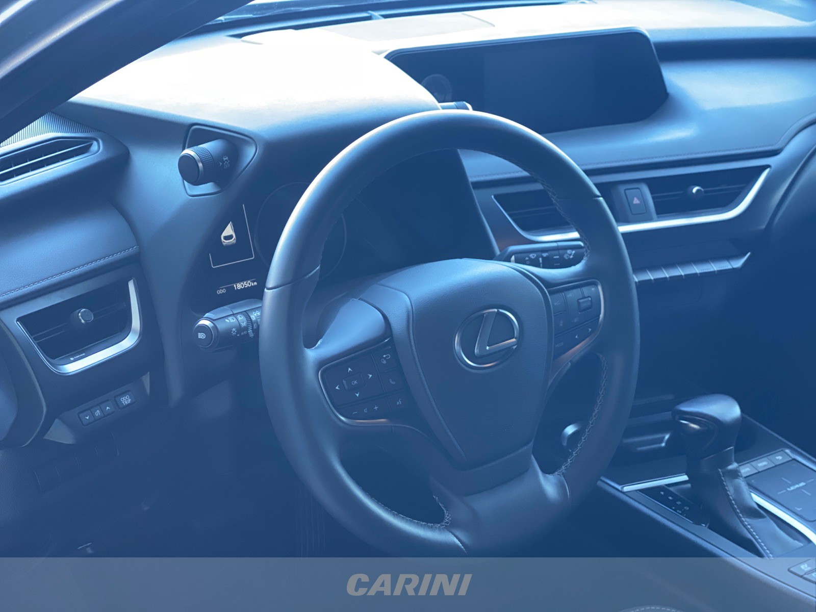 CARINI Lexus UX