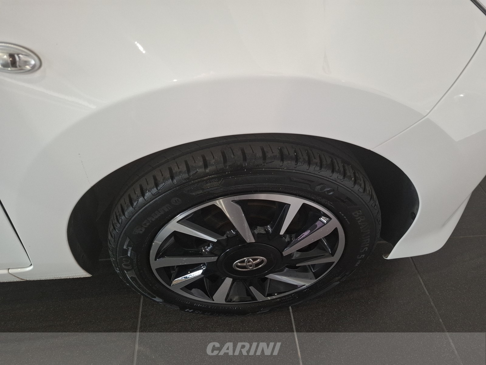 CARINI Toyota Aygo