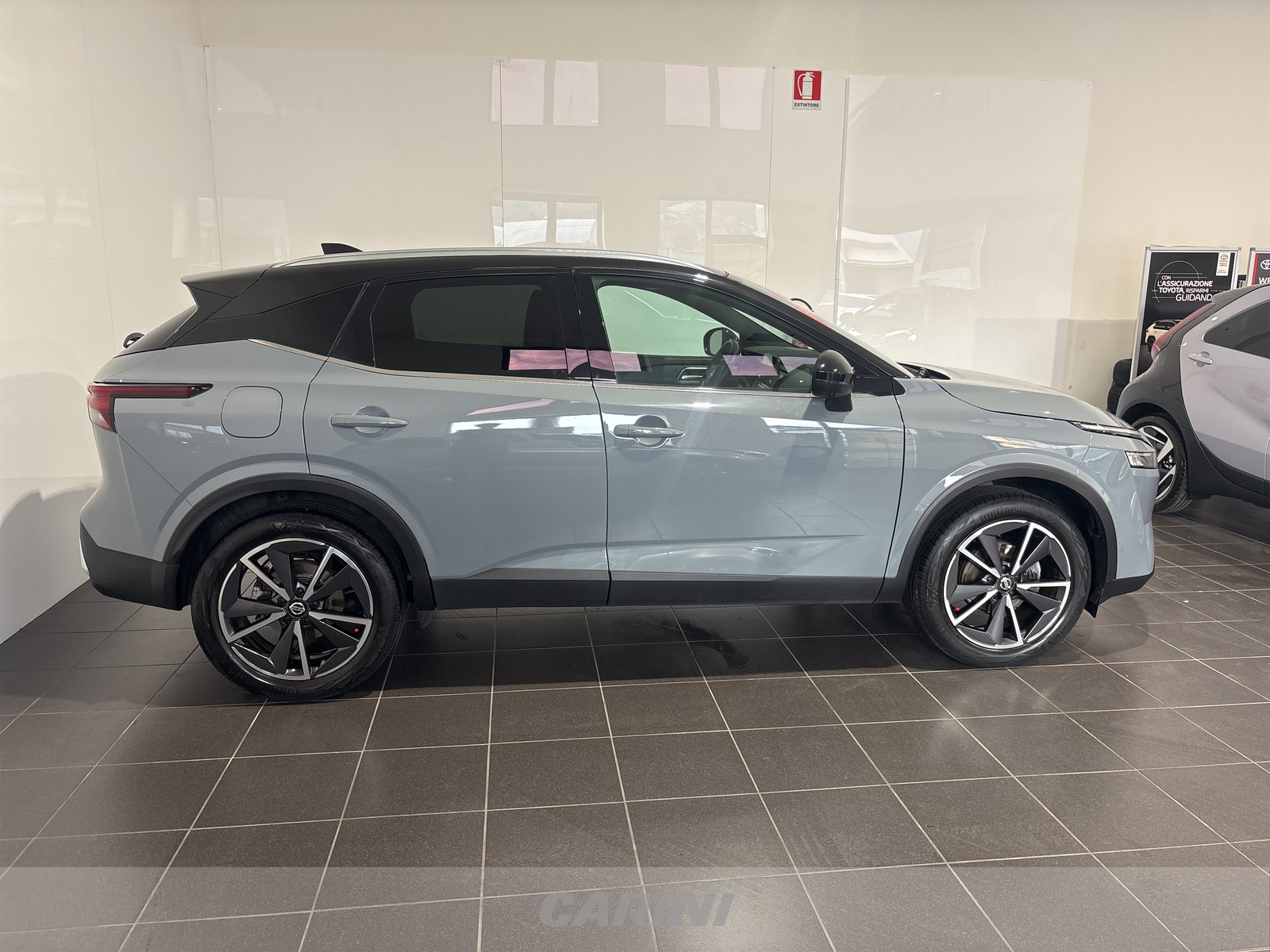CARINI Nissan Qashqai