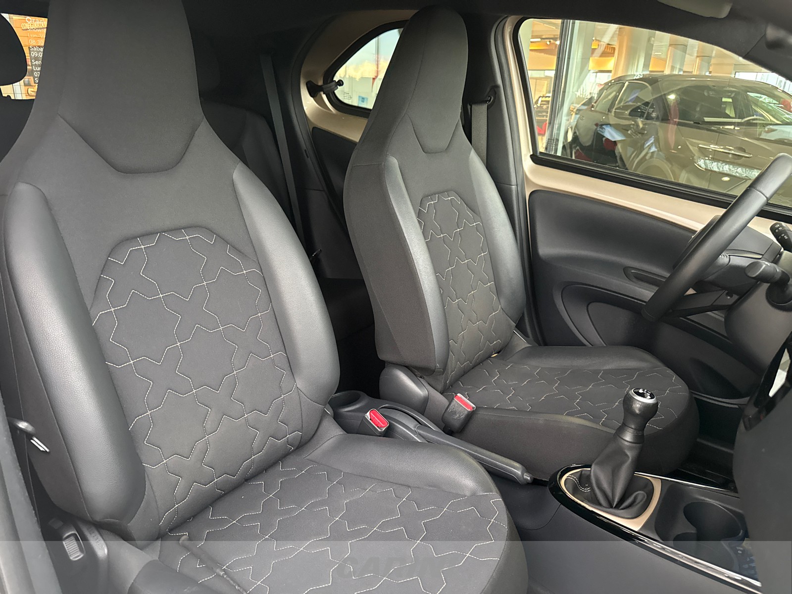 CARINI Toyota Aygo