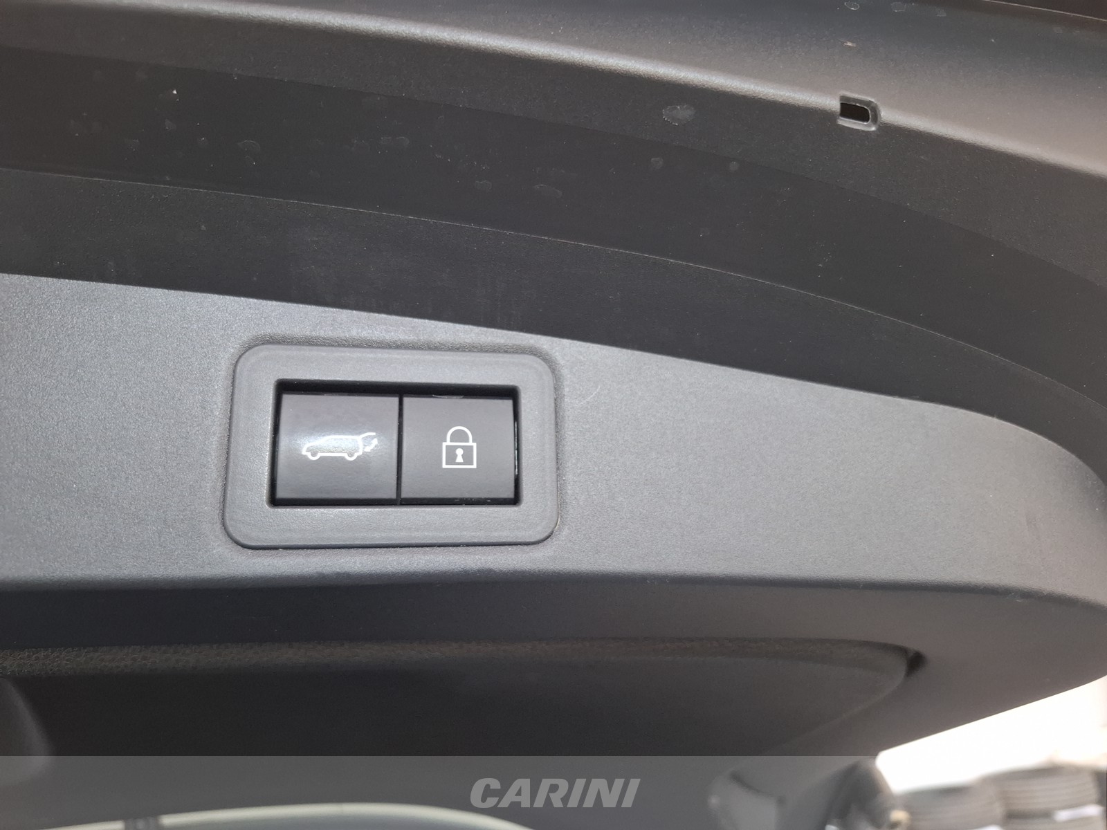 CARINI Toyota Corolla