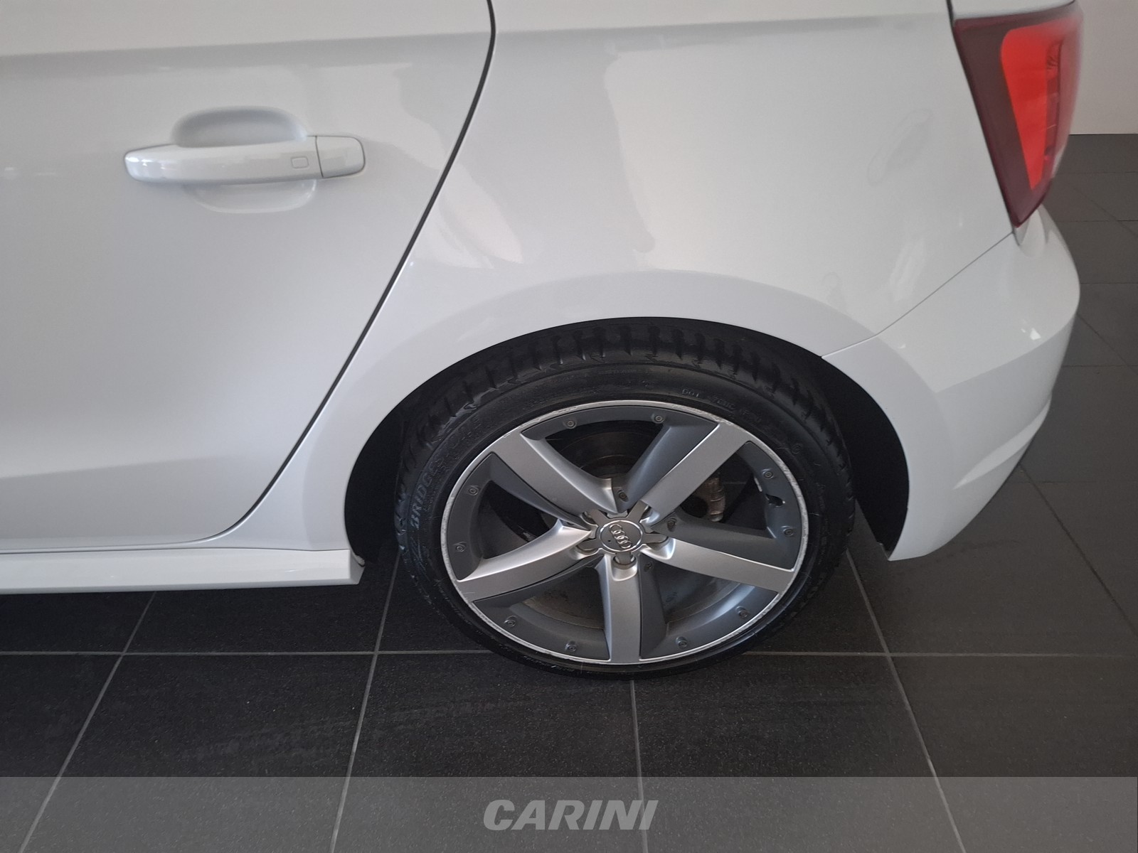 CARINI Audi A1