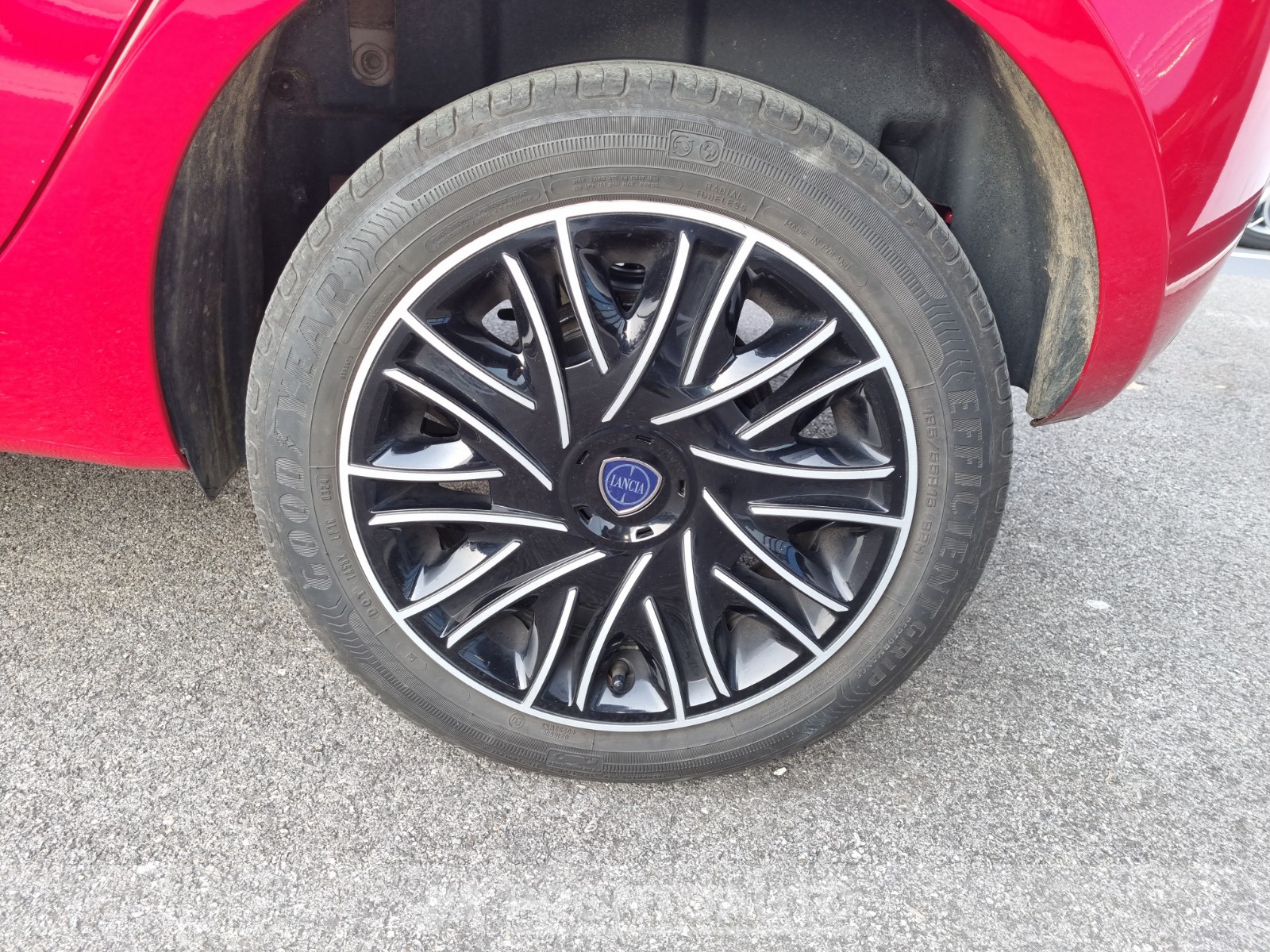 PRONTOAUTO Lancia Ypsilon