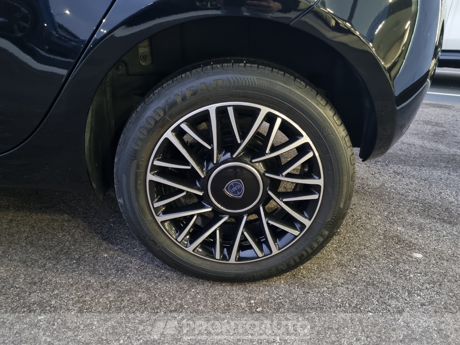 PRONTOAUTO Lancia Ypsilon