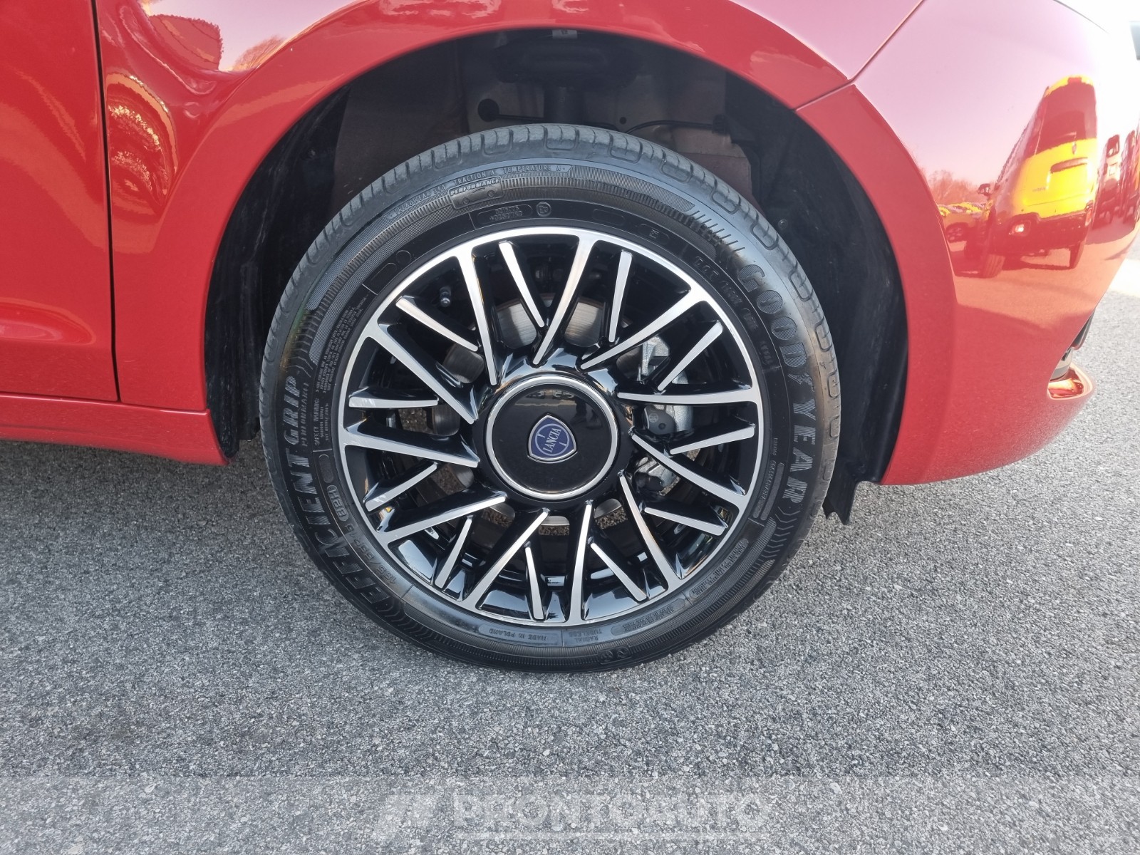 PRONTOAUTO Lancia Ypsilon