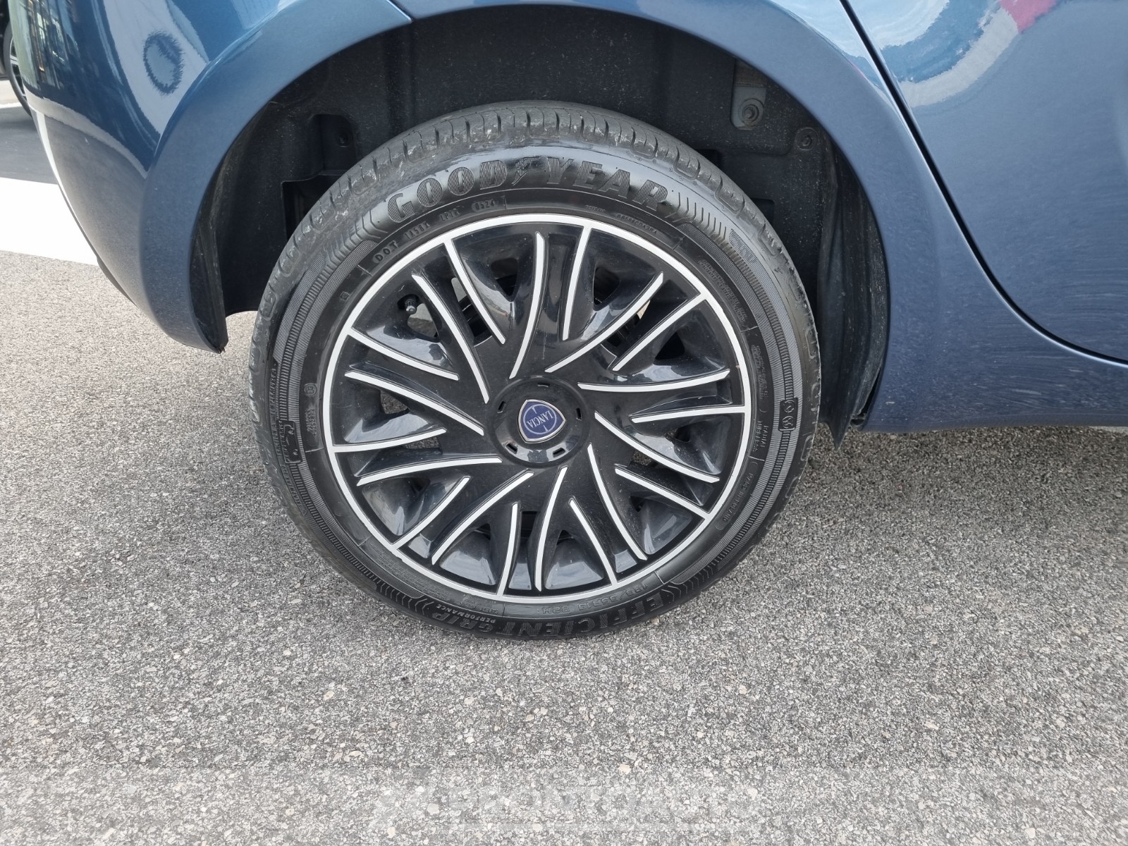 PRONTOAUTO Lancia Ypsilon