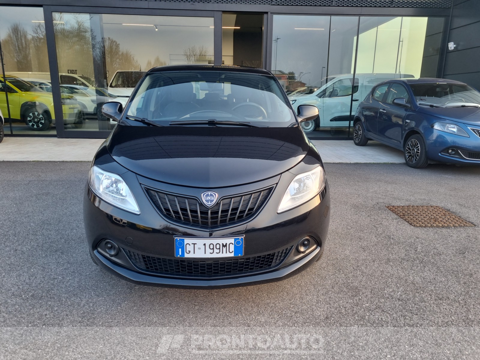 PRONTOAUTO Lancia Ypsilon