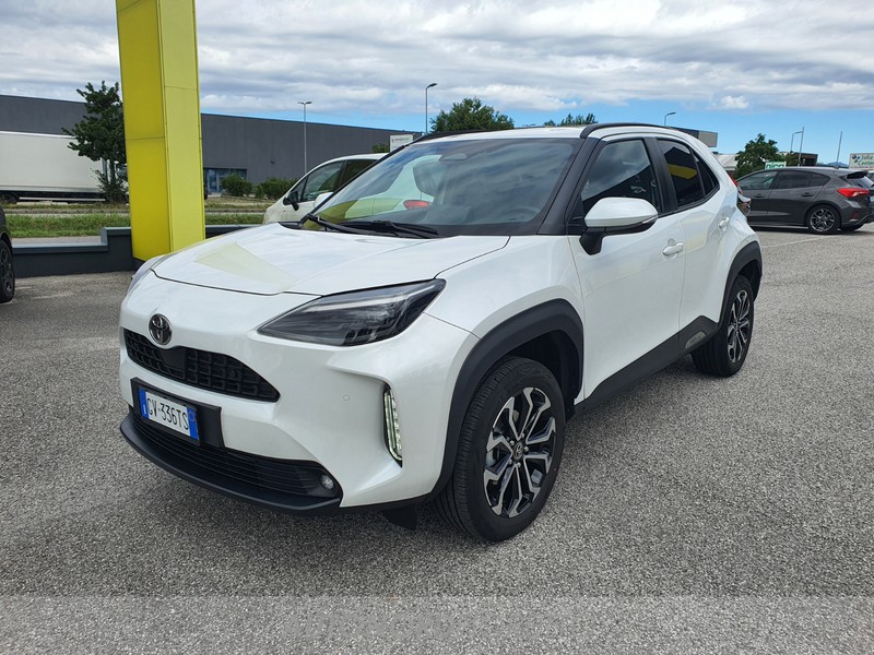 Toyota yaris cross