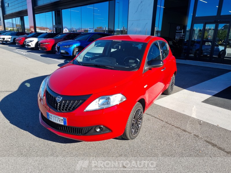 Lancia Ypsilon