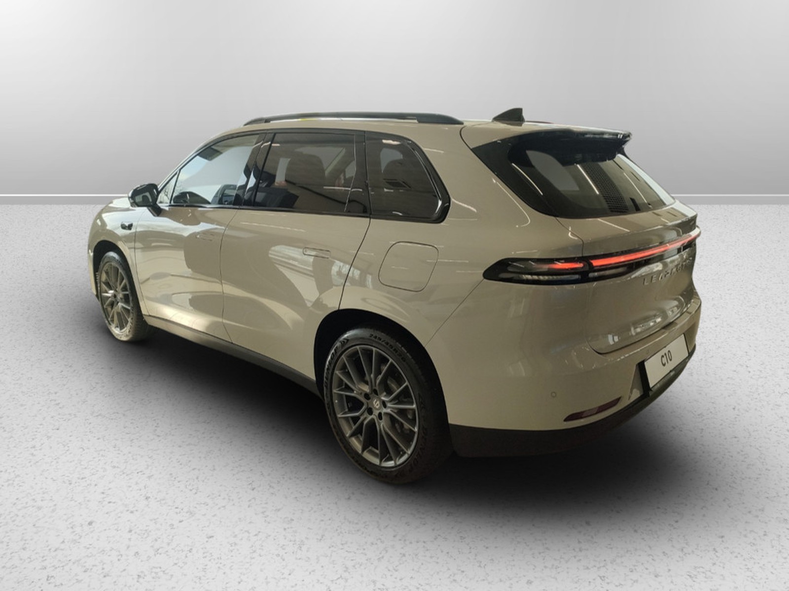 UNICAR Leapmotor C10