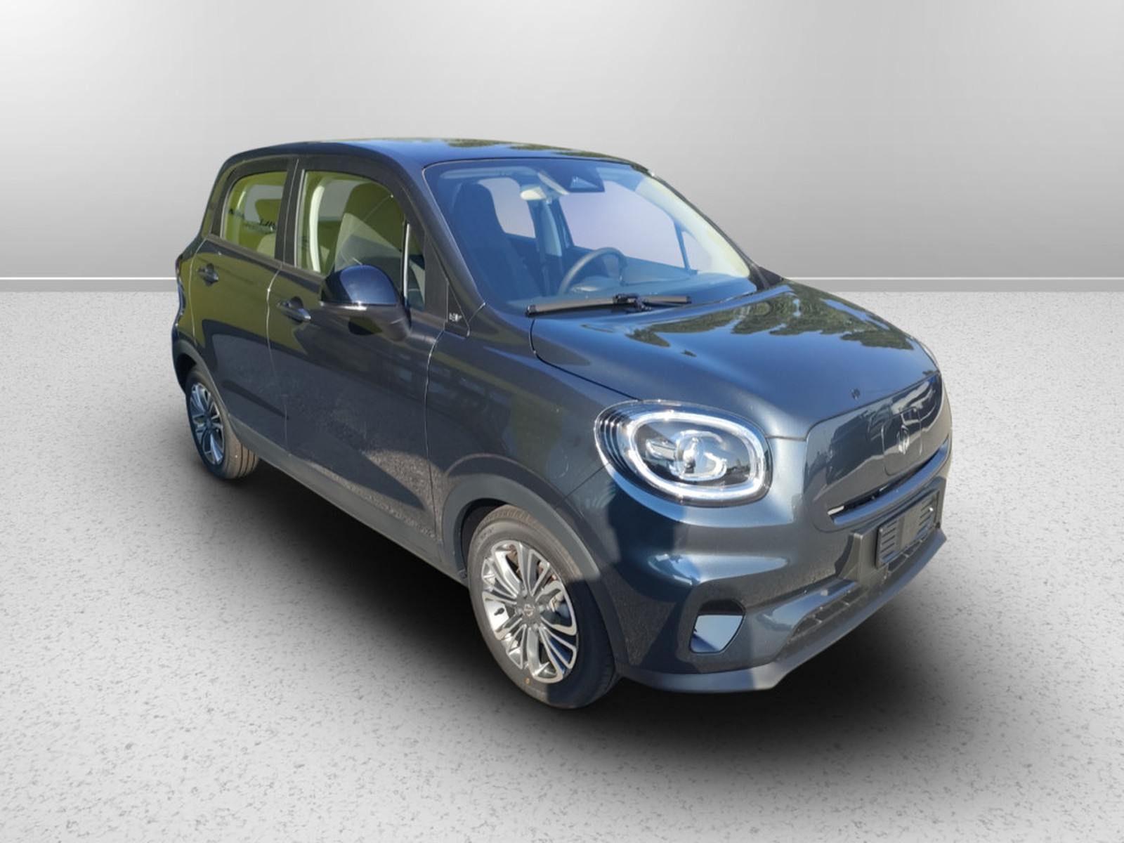 UNICAR Leapmotor T03