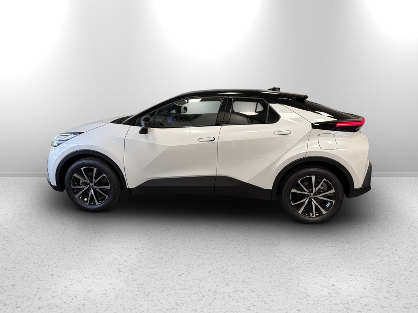 CARINI Toyota C-HR