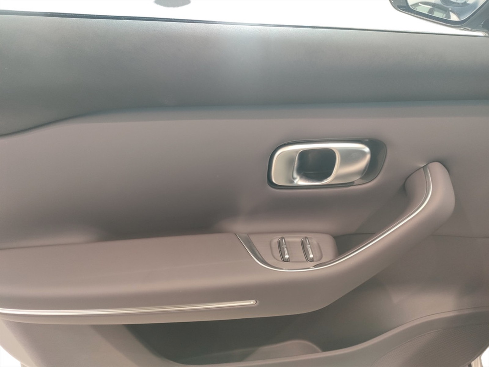 UNICAR Leapmotor C10