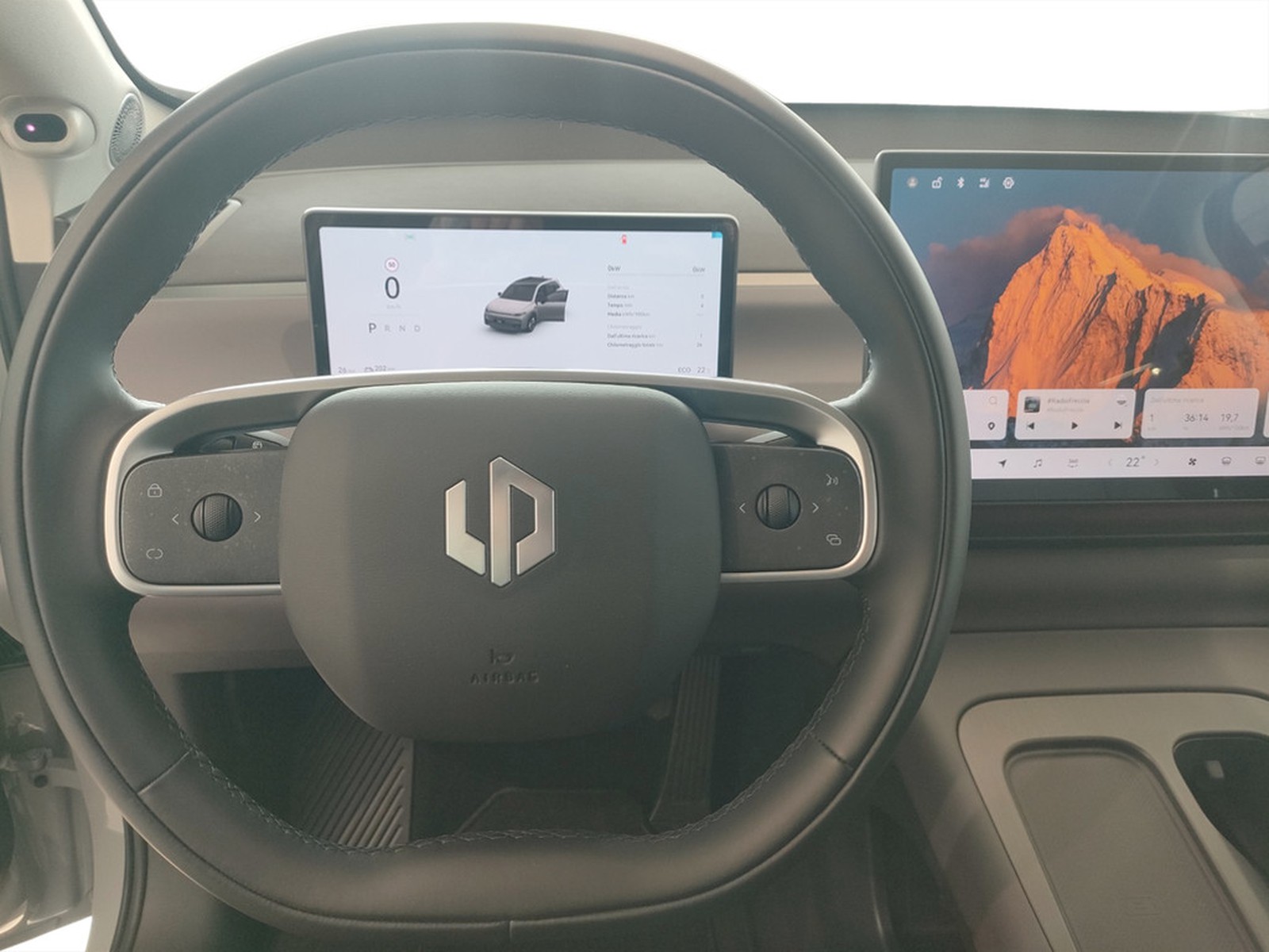 UNICAR Leapmotor C10