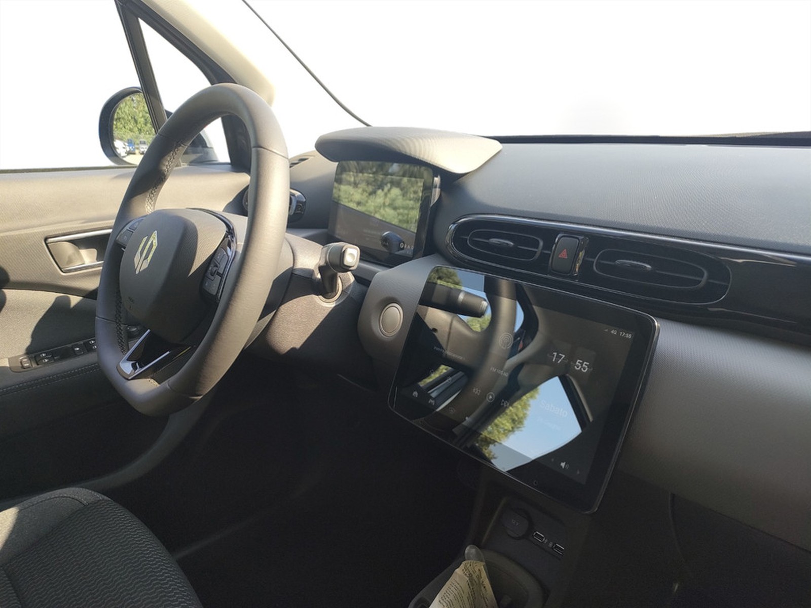 UNICAR Leapmotor T03