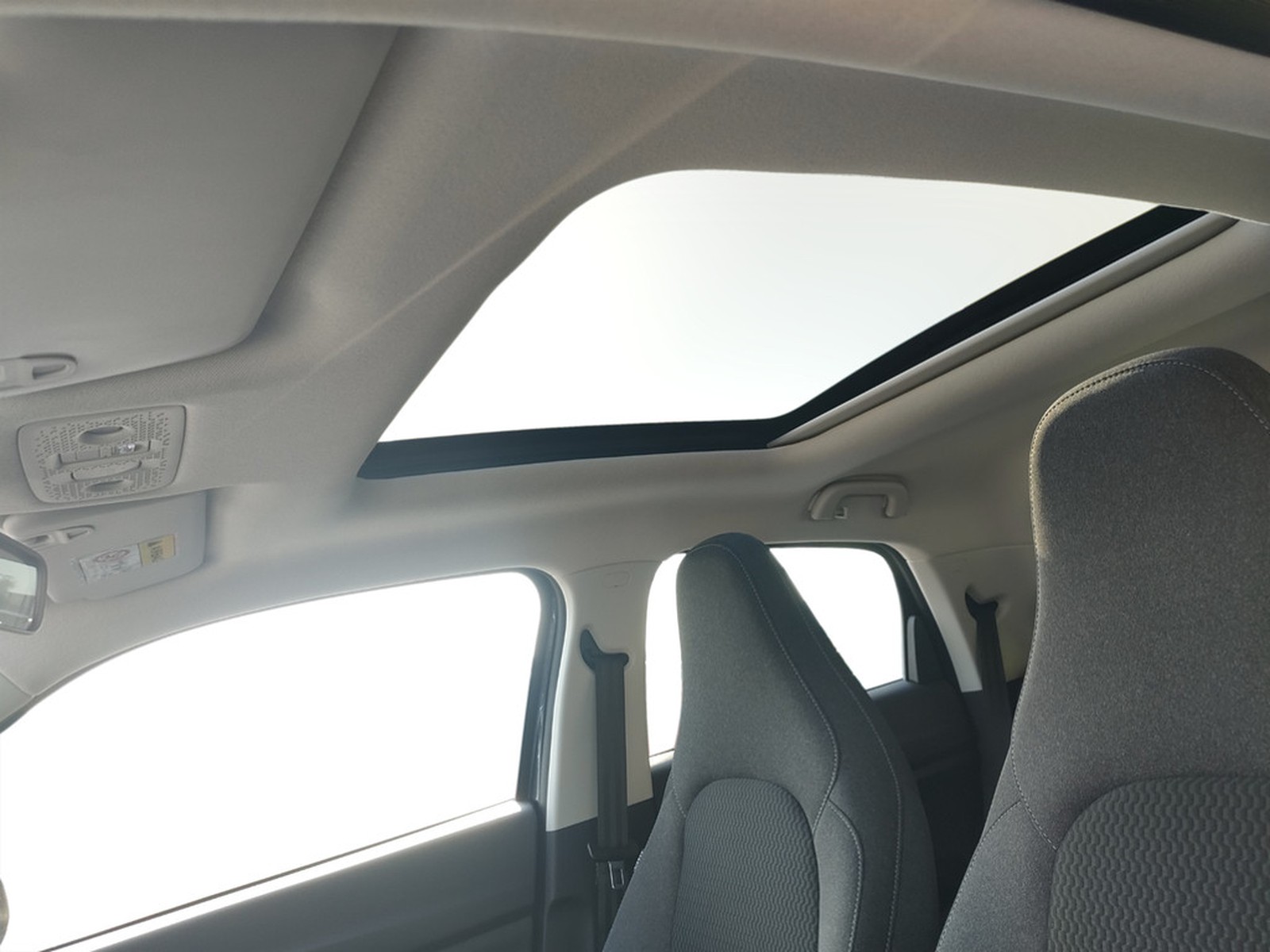 UNICAR Leapmotor T03