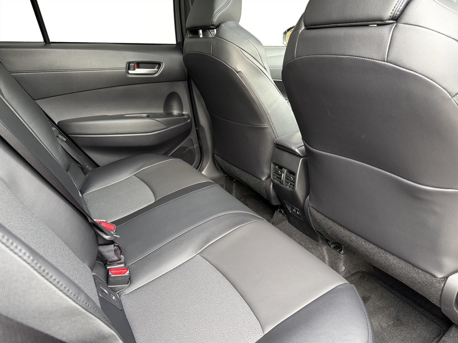 CARINI Toyota Corolla