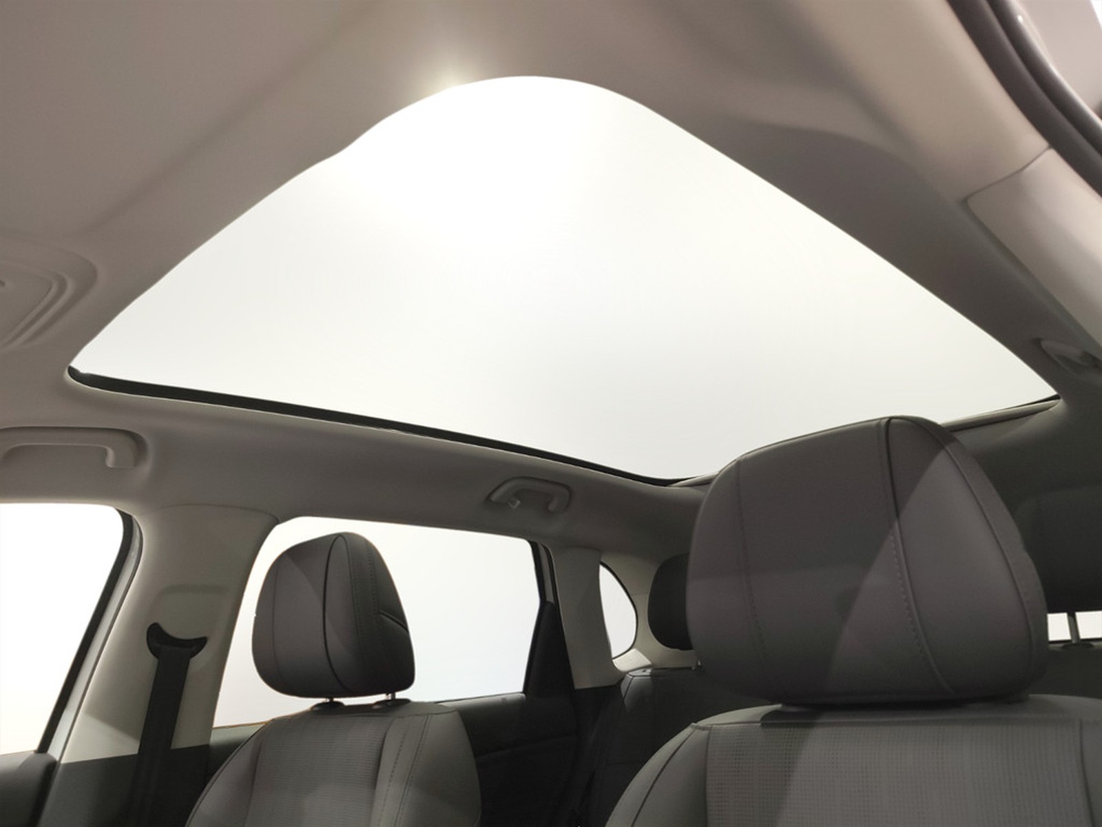 UNICAR Leapmotor B10