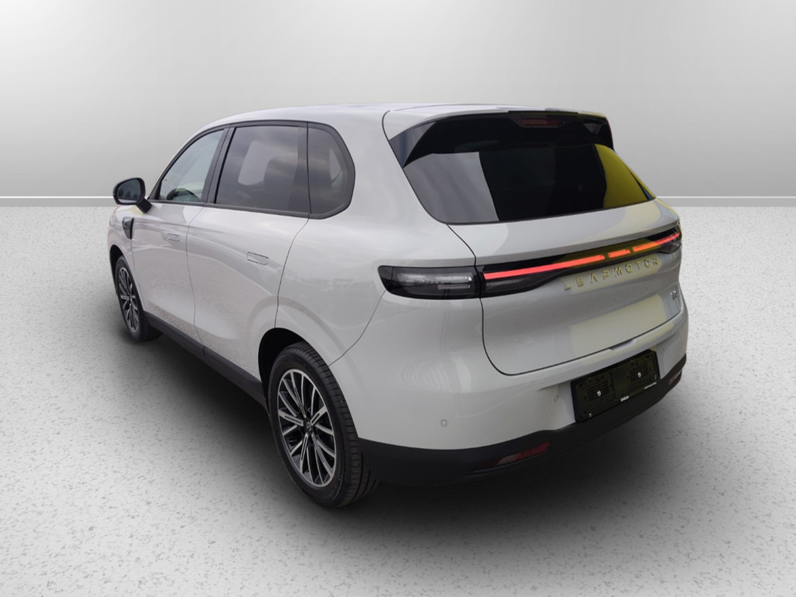 UNICAR Leapmotor B10