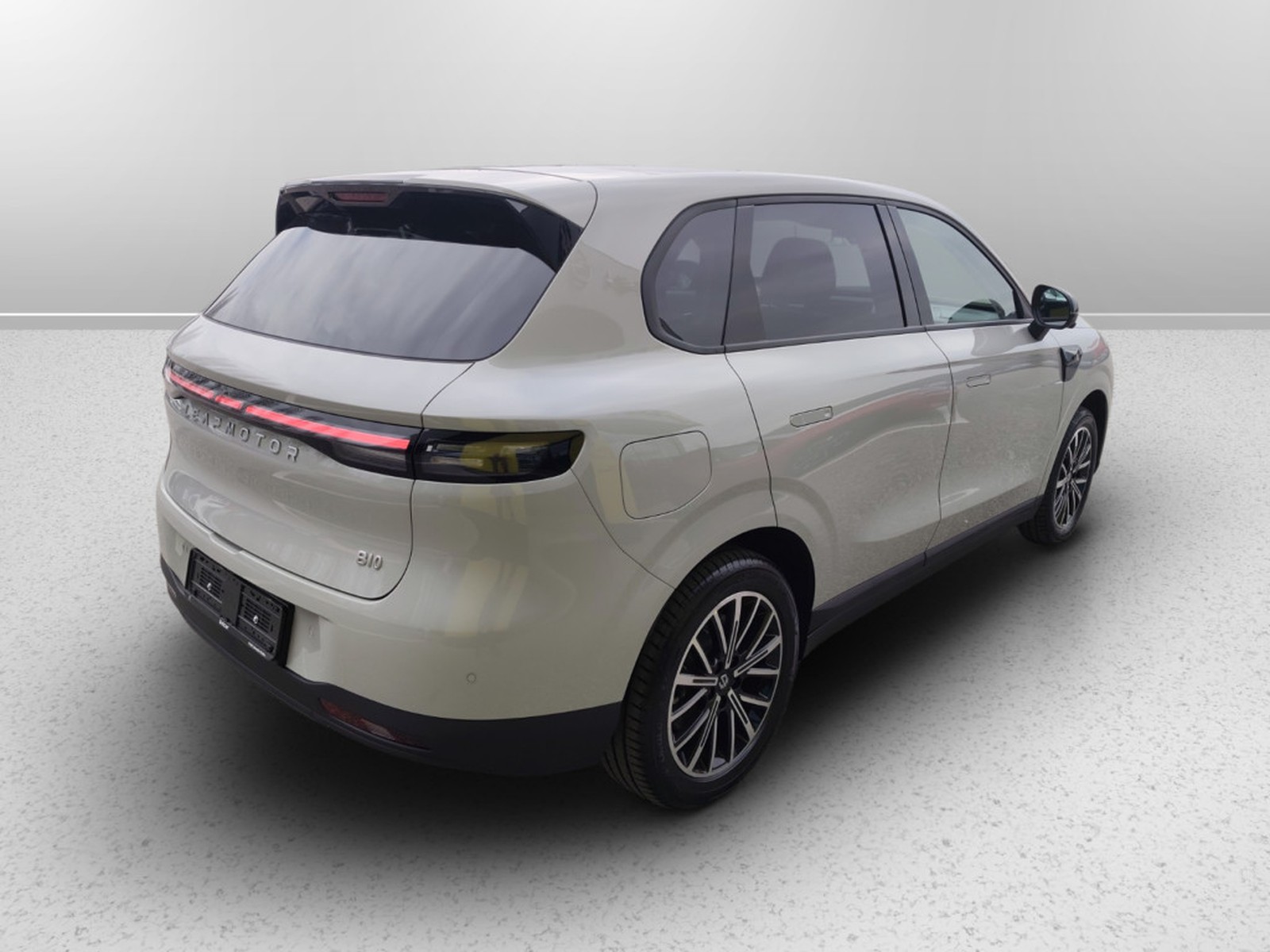 UNICAR Leapmotor B10