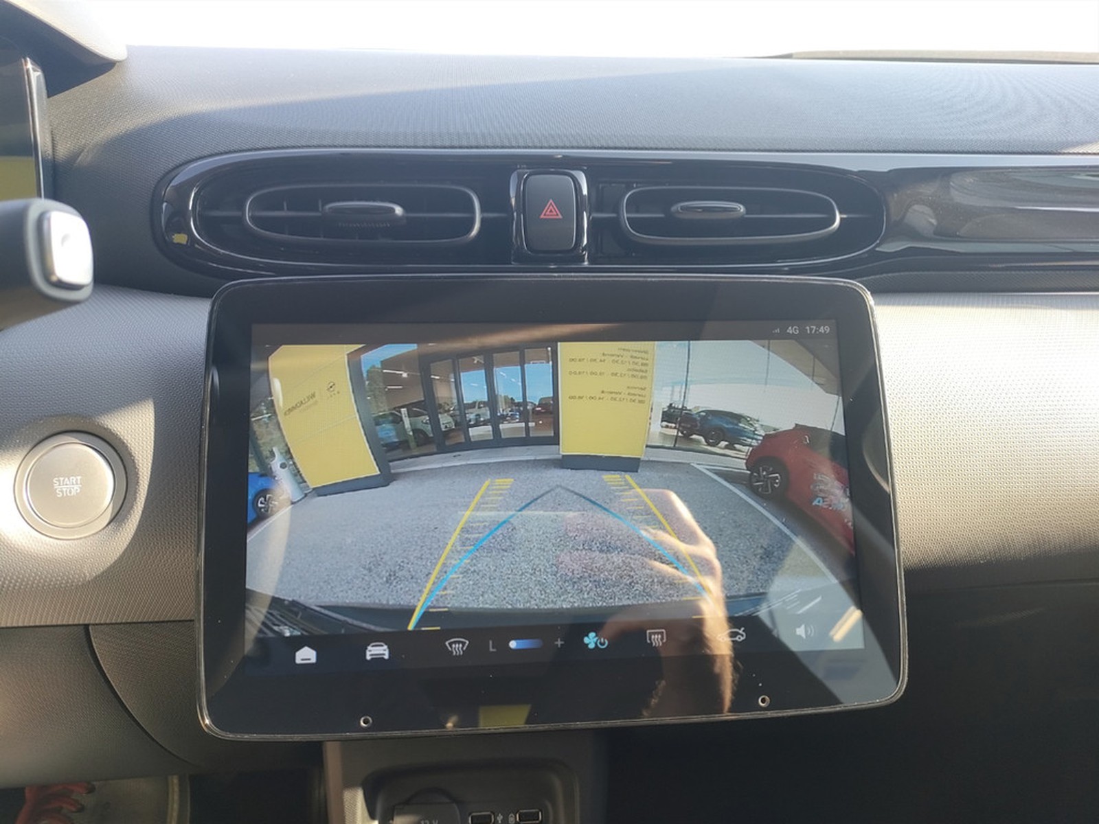 UNICAR Leapmotor T03