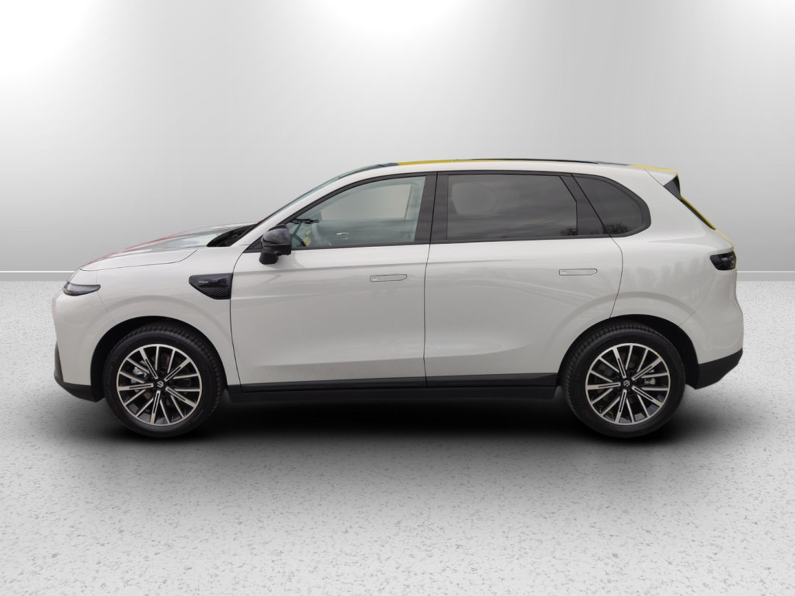 UNICAR Leapmotor B10