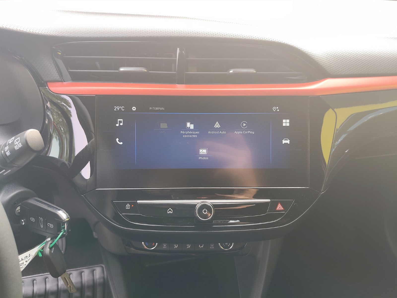 UNICAR Opel Corsa