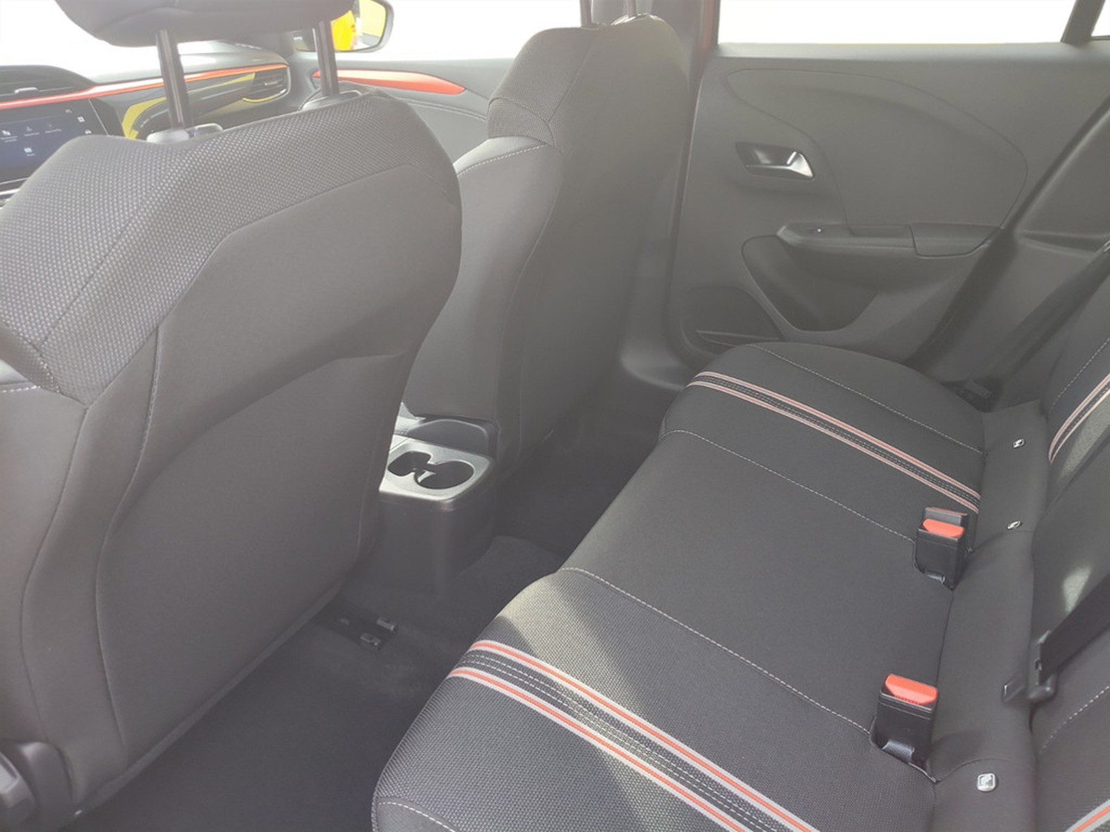 UNICAR Opel Corsa