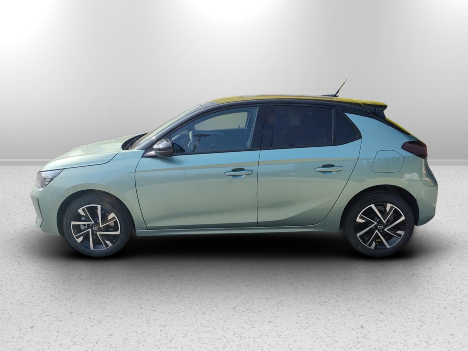 UNICAR Opel Corsa