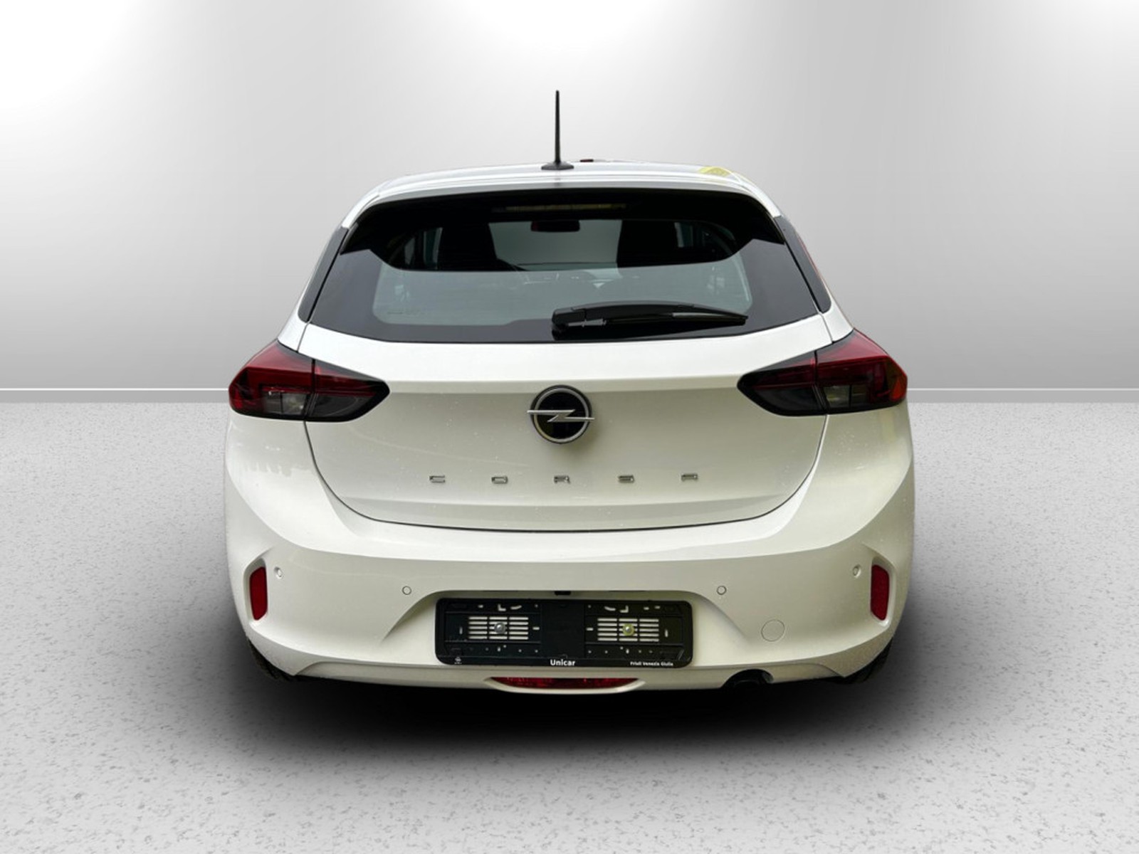 UNICAR Opel Corsa