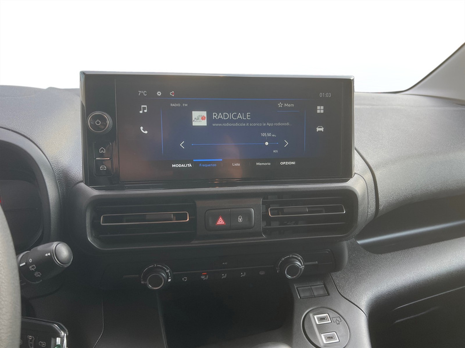 UNICAR Opel Combo