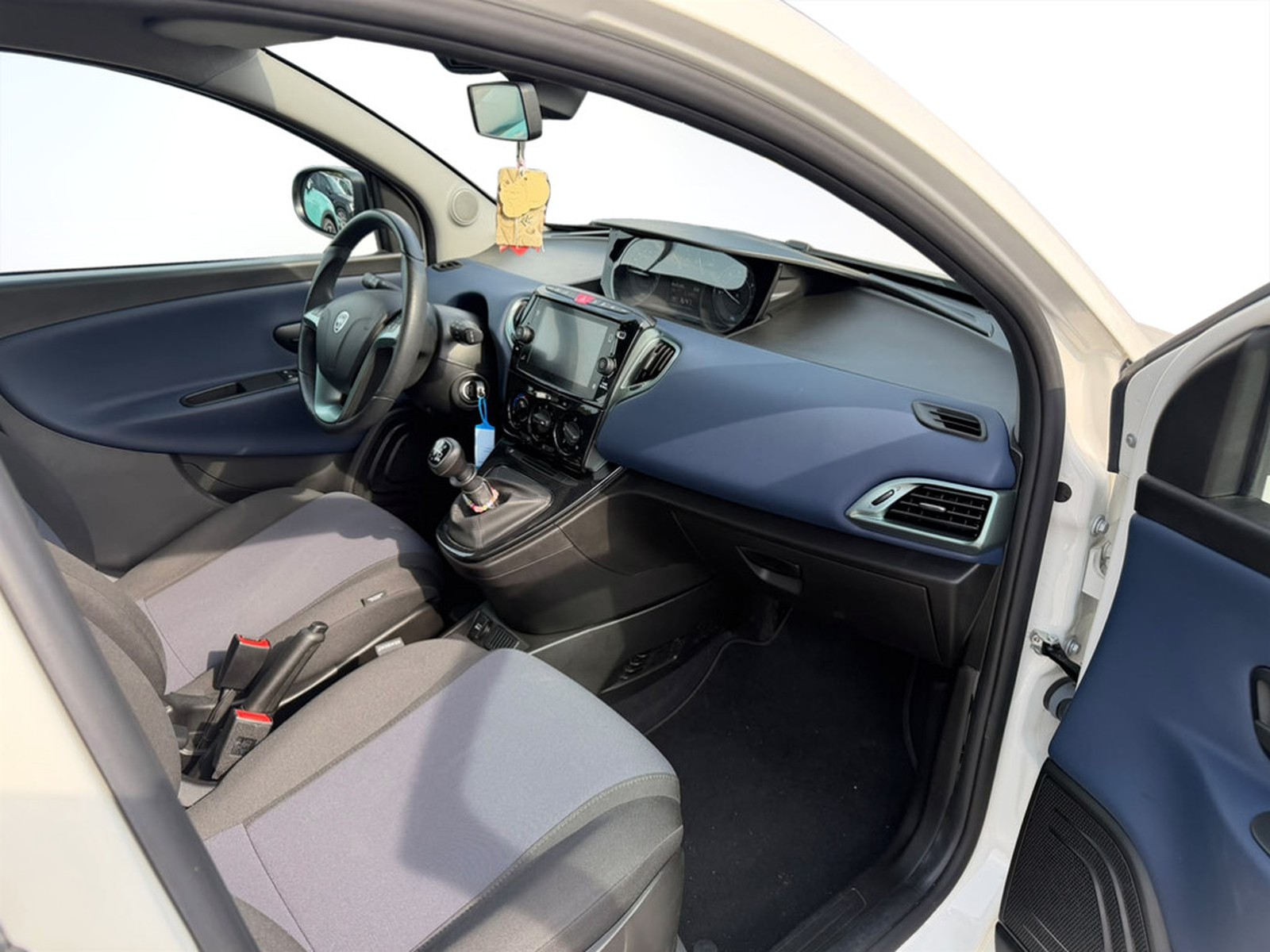 PRONTOAUTO Lancia Ypsilon