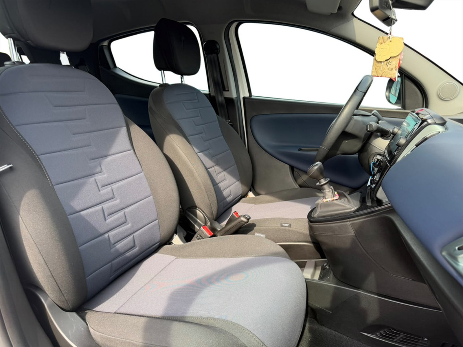 PRONTOAUTO Lancia Ypsilon