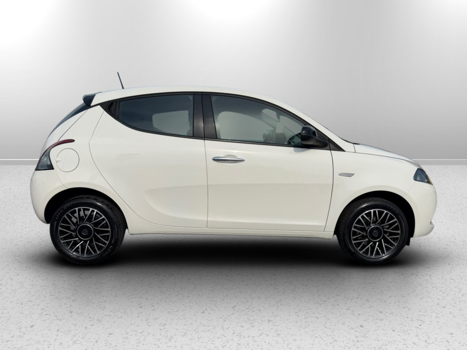 PRONTOAUTO Lancia Ypsilon