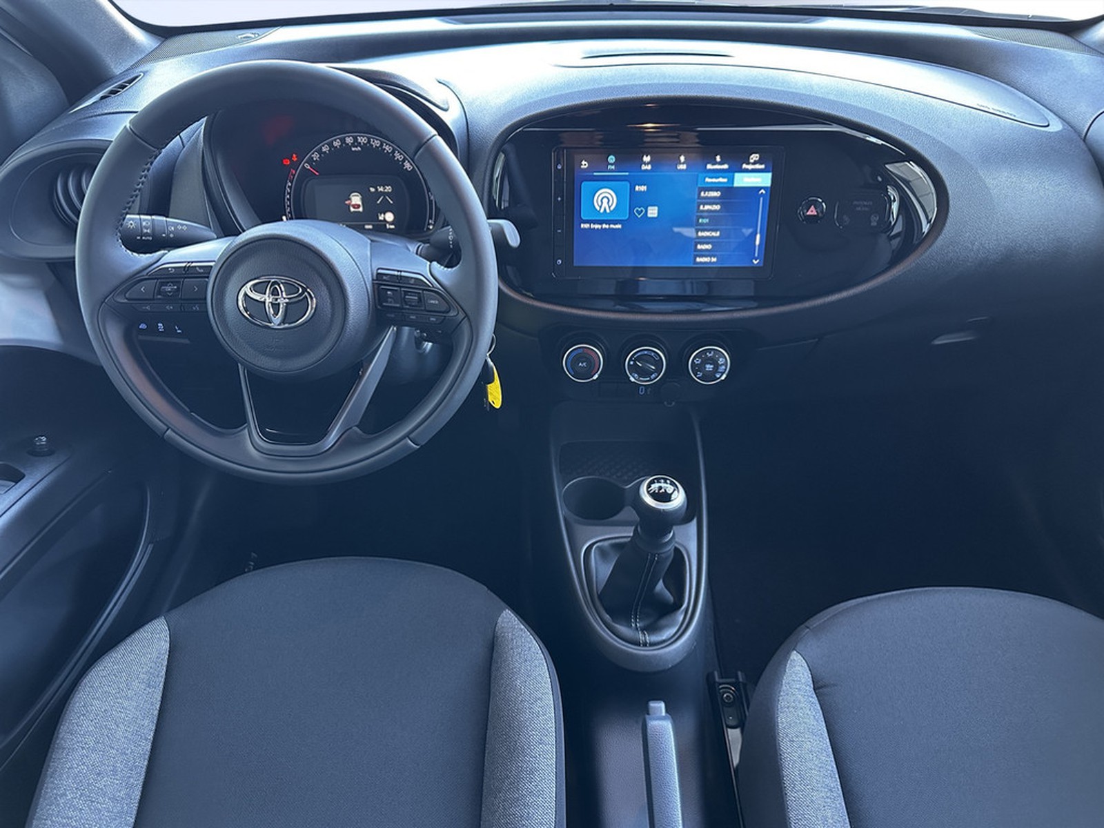 CARINI Toyota Aygo