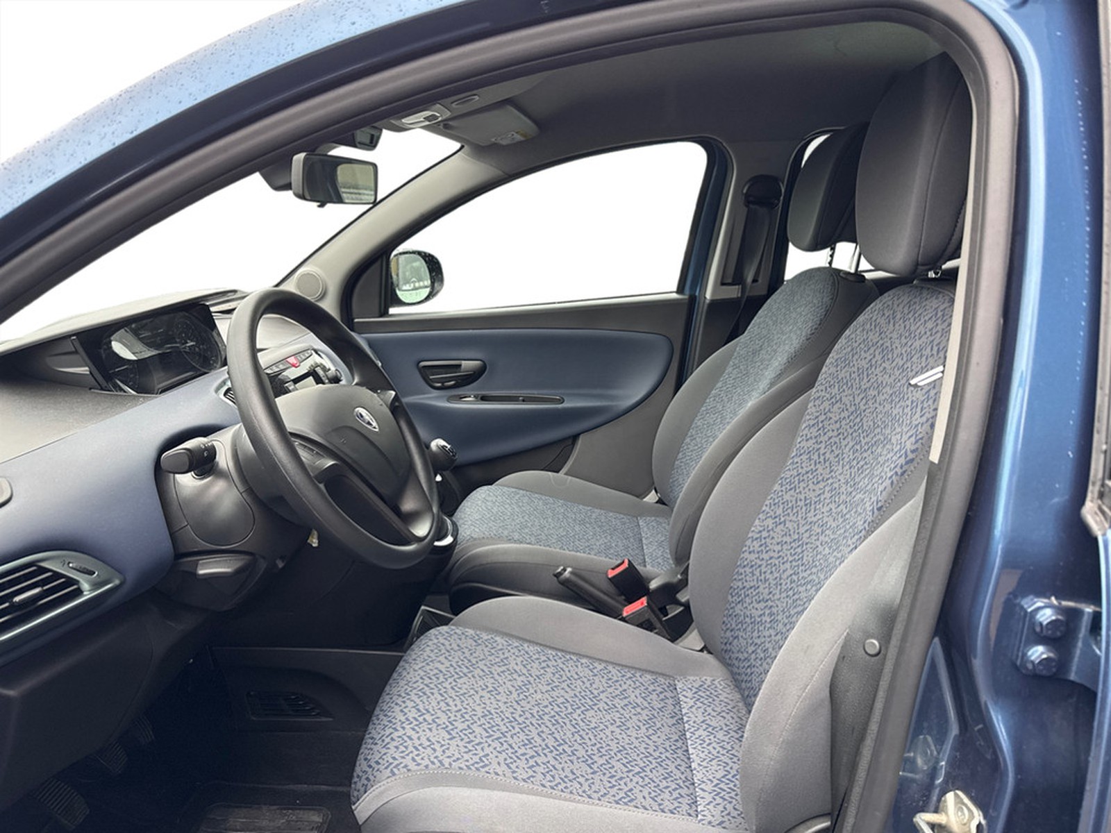 PRONTOAUTO Lancia Ypsilon