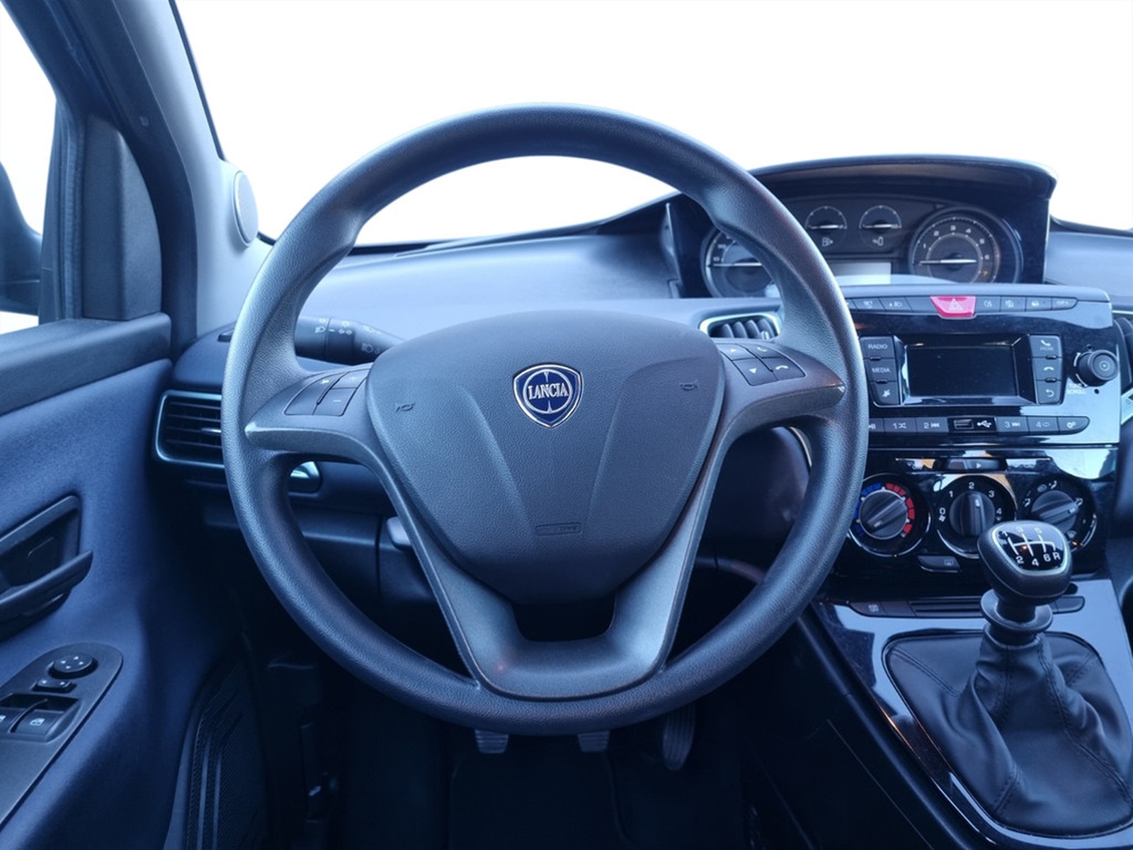 PRONTOAUTO Lancia Ypsilon