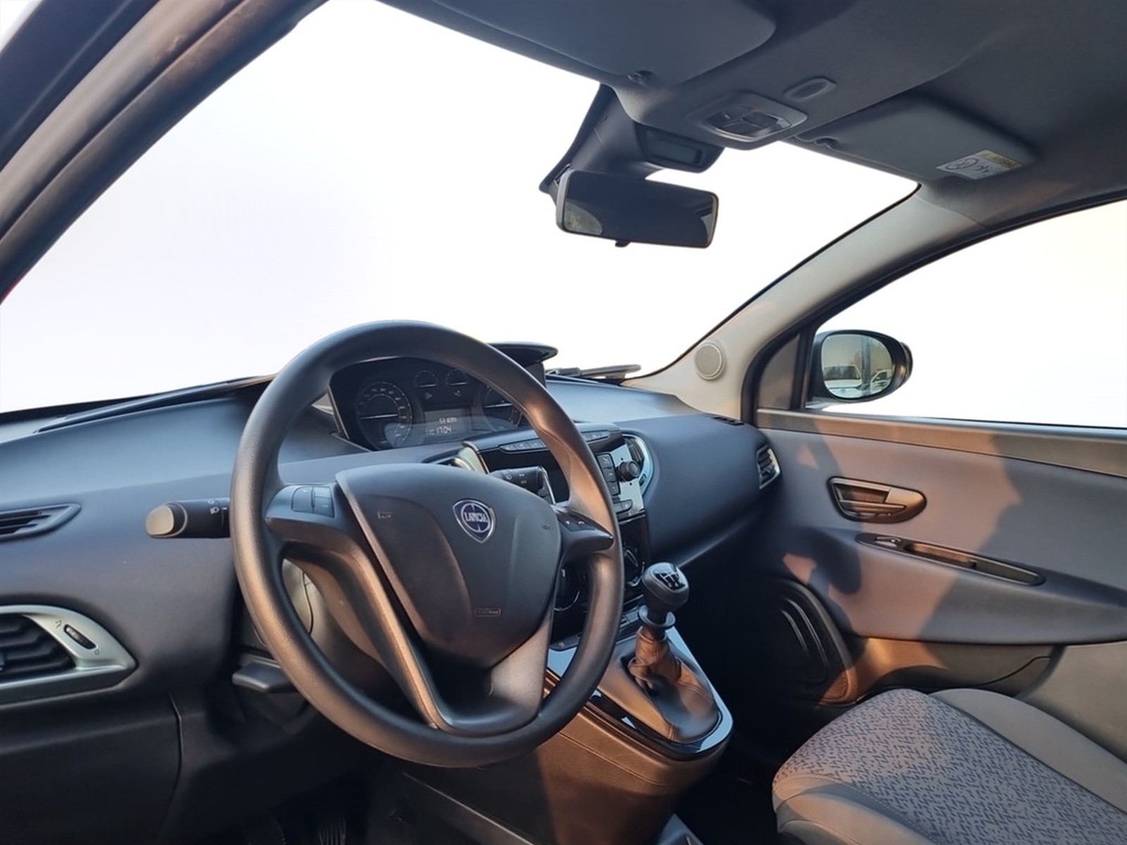 PRONTOAUTO Lancia Ypsilon
