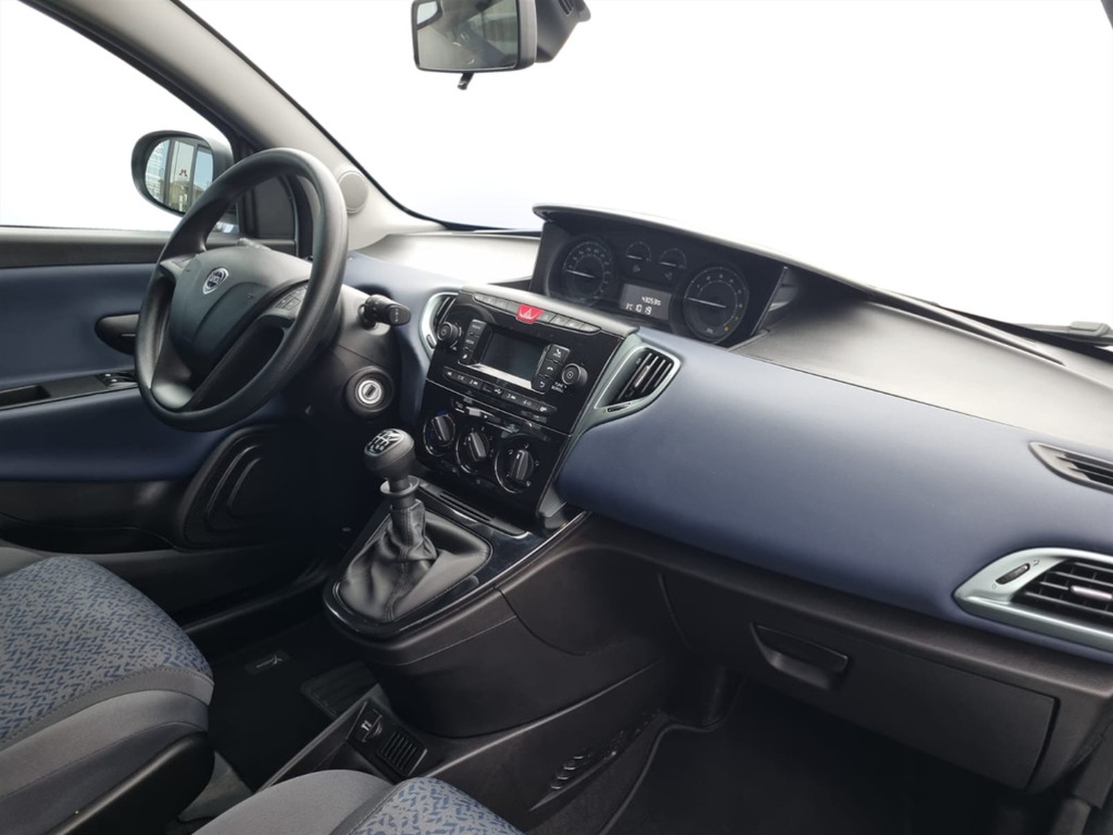 PRONTOAUTO Lancia Ypsilon