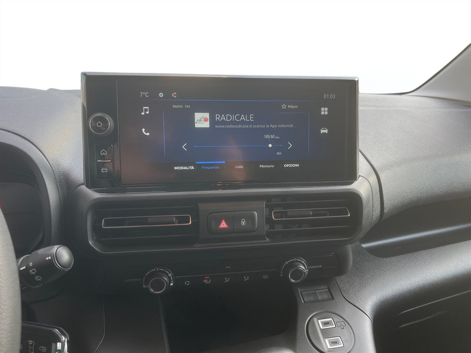 UNICAR Opel Combo